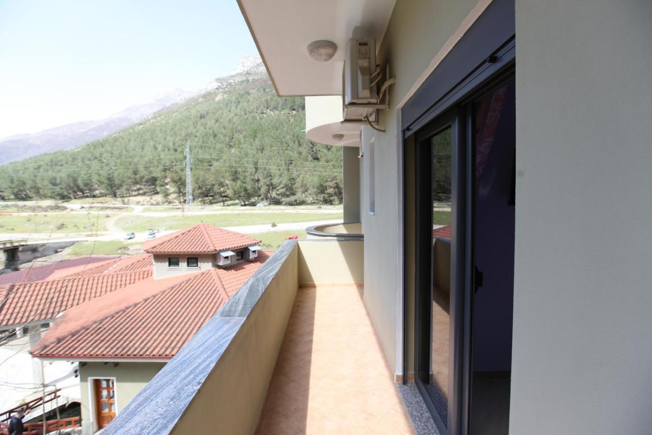 Hotel Gryka E Kelcyres מראה חיצוני תמונה