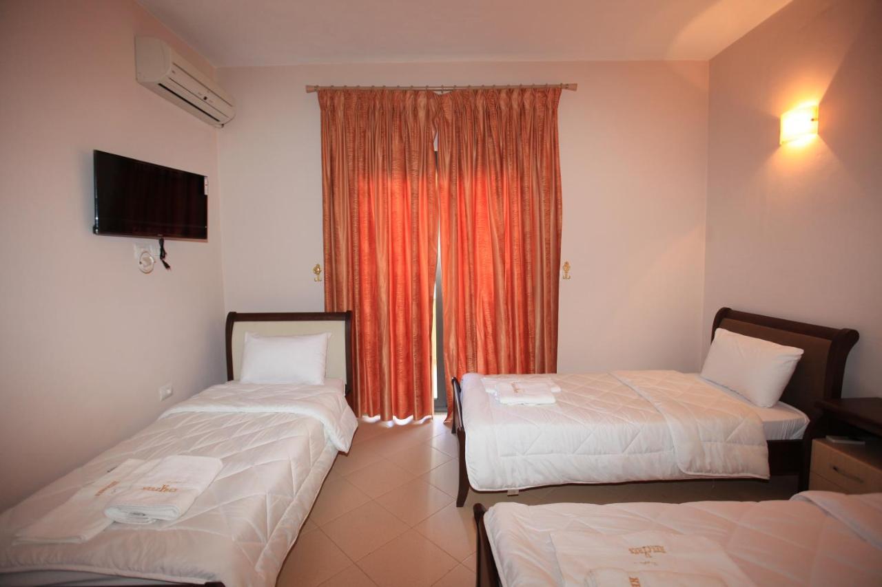 Hotel Gryka E Kelcyres מראה חיצוני תמונה