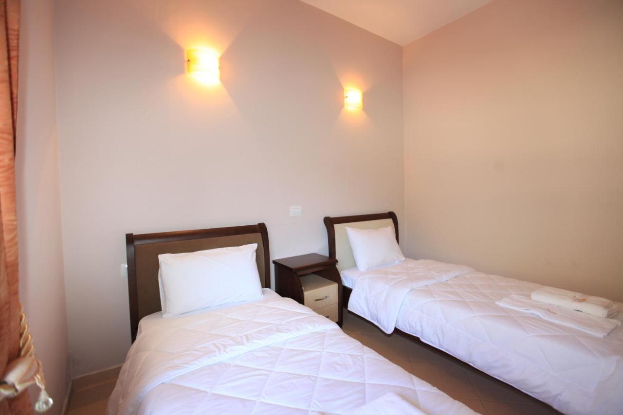 Hotel Gryka E Kelcyres מראה חיצוני תמונה