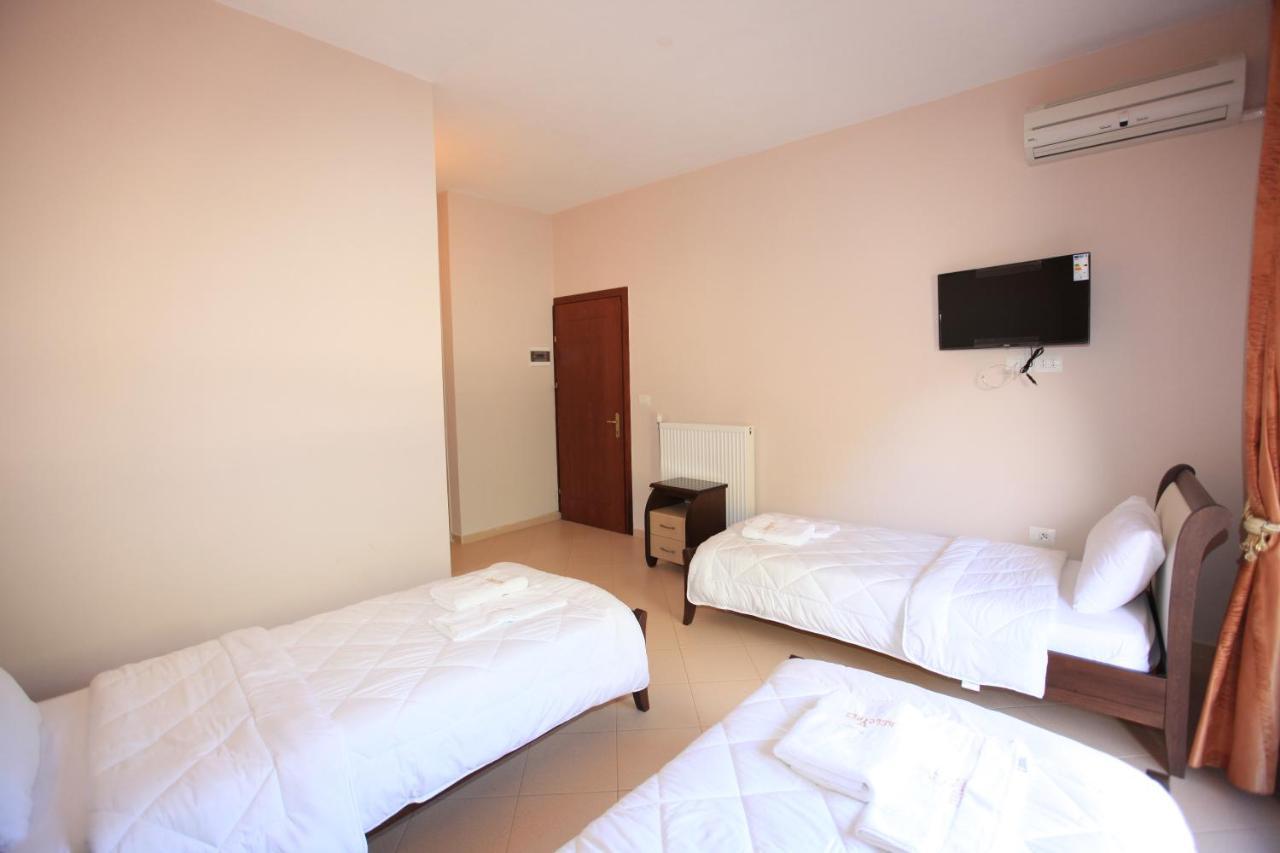 Hotel Gryka E Kelcyres מראה חיצוני תמונה