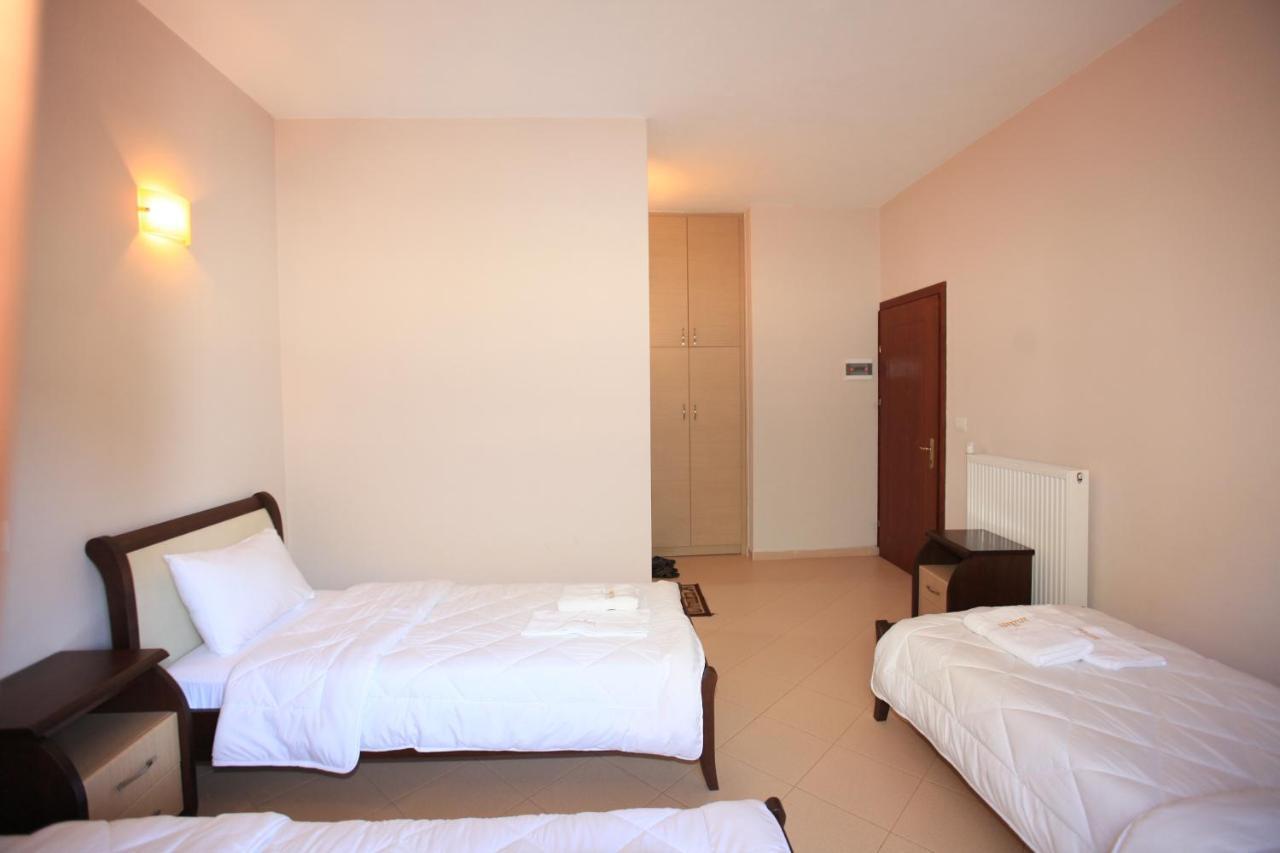 Hotel Gryka E Kelcyres מראה חיצוני תמונה